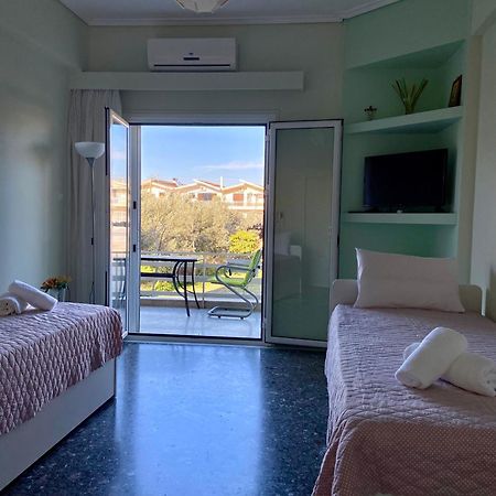Mpanos Sea Apartment 1 Loutra Elenis Extérieur photo