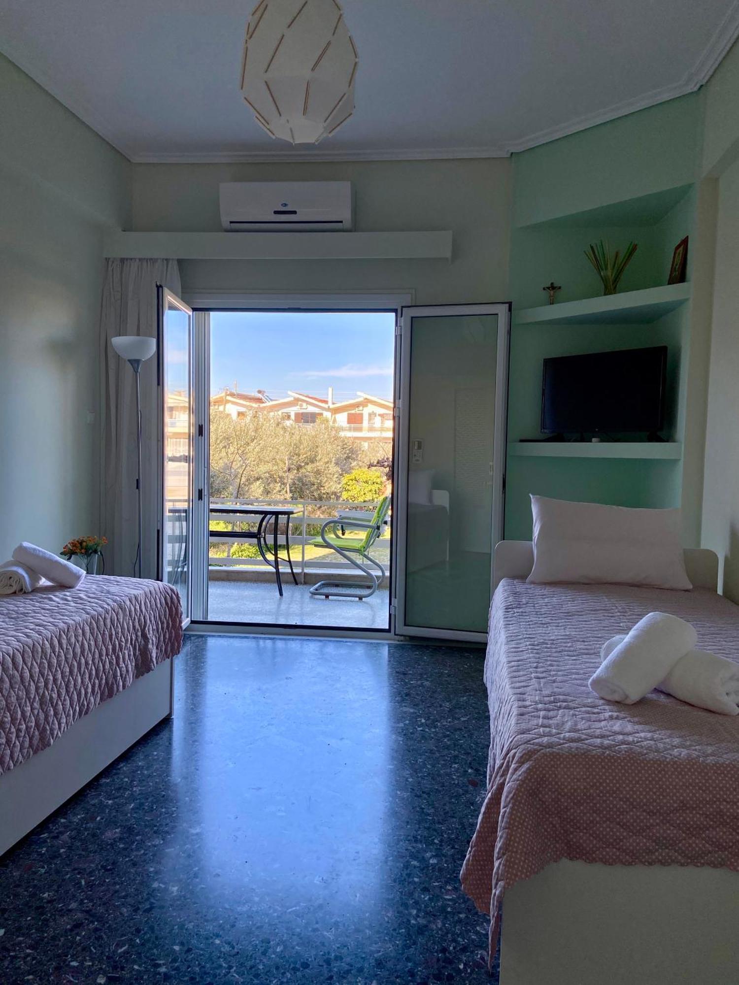 Mpanos Sea Apartment 1 Loutra Elenis Extérieur photo